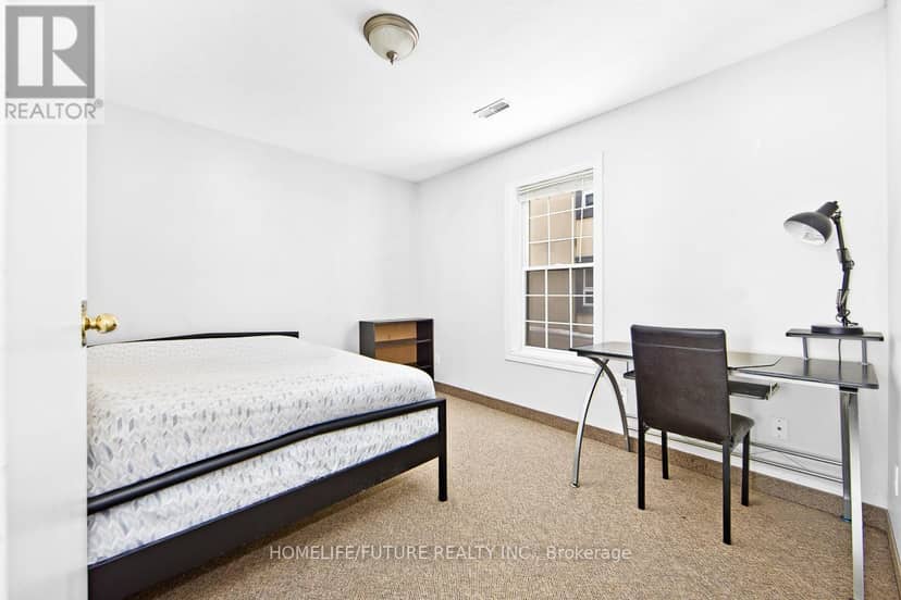 4 Units W/20 Rms - 327 Spruce Street — photo 13 of 23