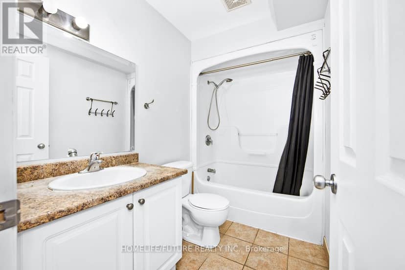 4 Units W/20 Rms - 327 Spruce Street — photo 14 of 23