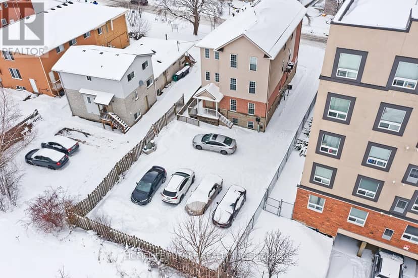4 Units W/20 Rms - 327 Spruce Street — photo 21 of 23