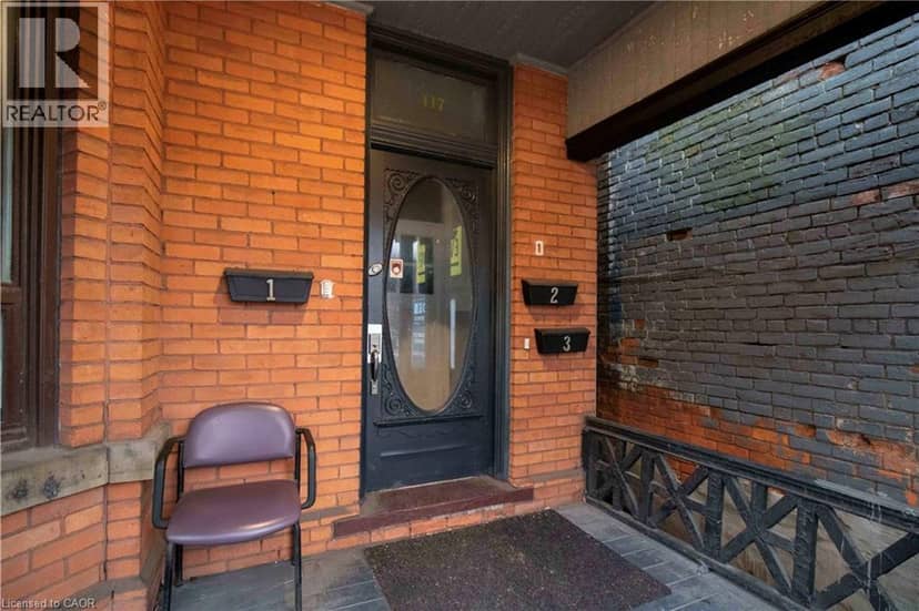 417 KING Street W, Hamilton, photo 2