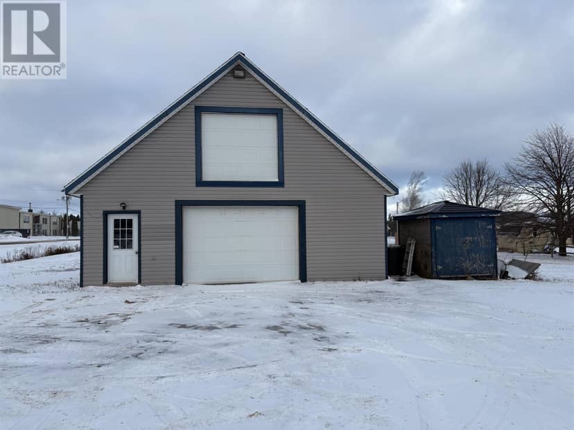 35 MAIN Drive, Miscouche, photo 2