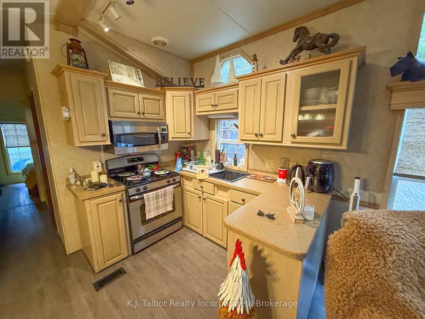 36 Beacon Ln - 77719 Bluewater Highway, Bluewater, photo 6