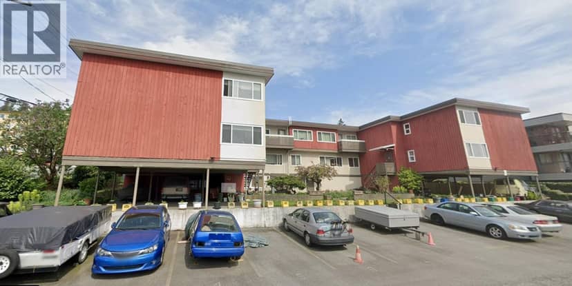 52 ROYAL AVENUE, New Westminster