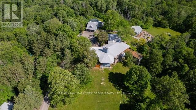 4235 17th Side Road — photo 2 of 40