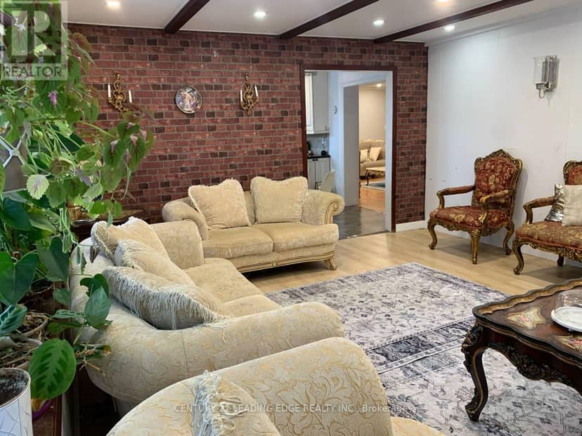 91 Lucas Street — photo 4 of 17