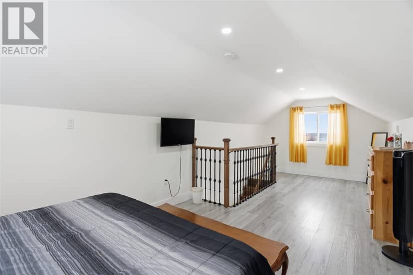 62-64 Greenwood Street — photo 18 of 24