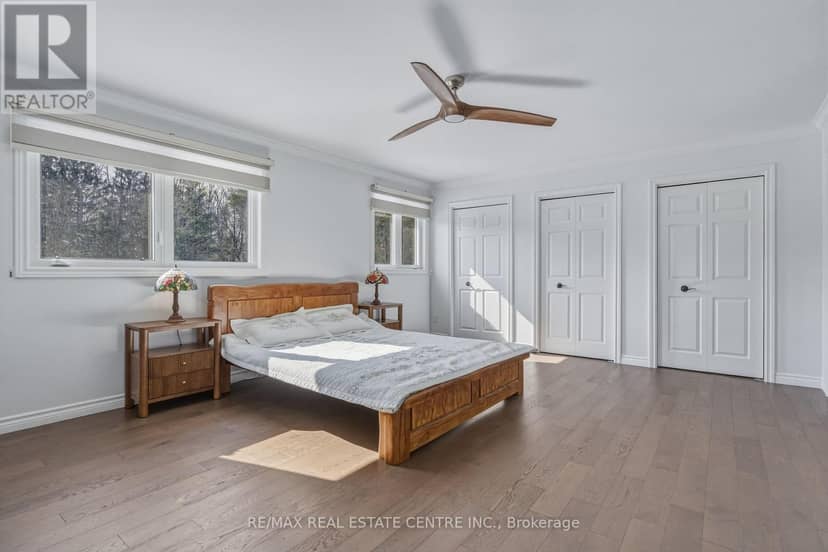 6 Iris Court — photo 29 of 40