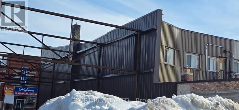 30-32 Dundas Street W, Quinte West, photo 3