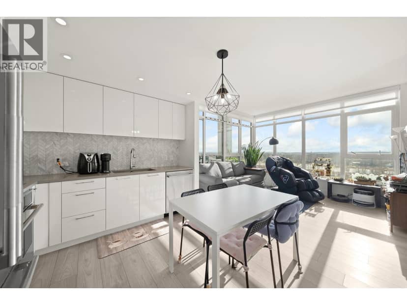 1405 3581 E KENT AVENUE NORTH, Vancouver
