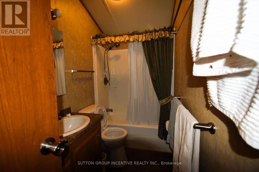 62 - 1082 Shamrock Marina Road — photo 11 of 22