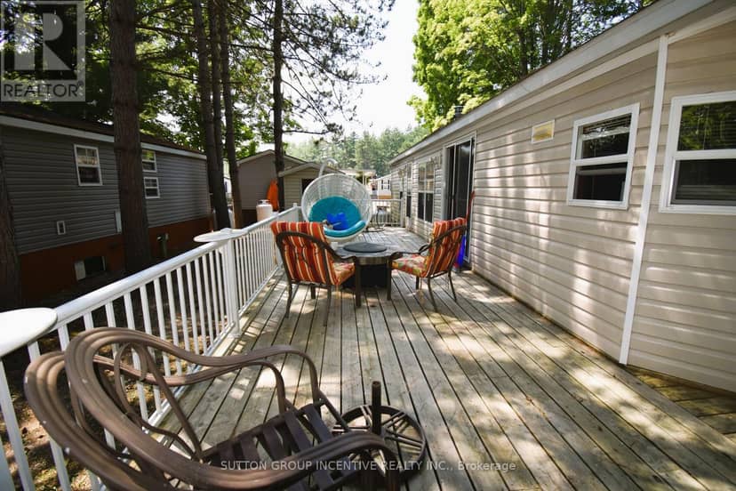 62 - 1082 Shamrock Marina Road, Gravenhurst, photo 5