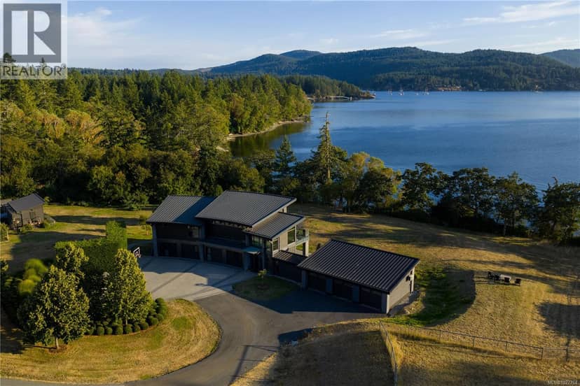 7756 West Saanich Rd, Central Saanich