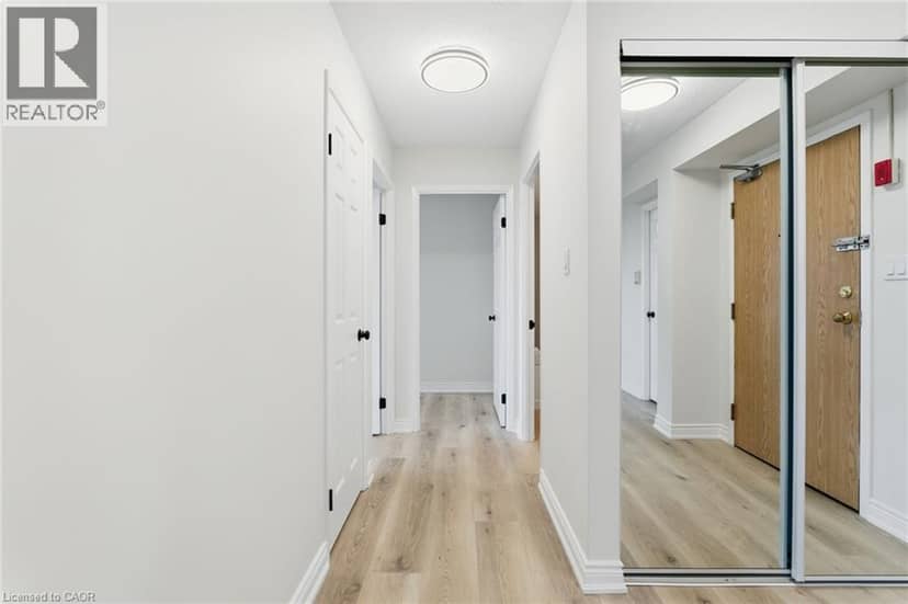 432 MAIN Street E Unit# 902 — photo 23 of 40