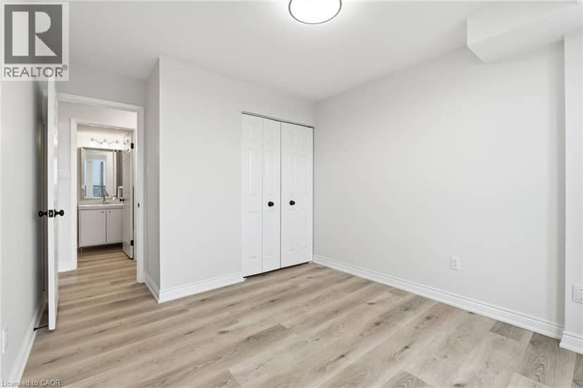 432 MAIN Street E Unit# 902 — photo 35 of 40