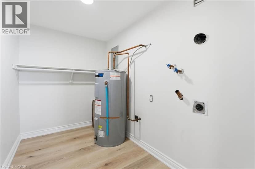 432 MAIN Street E Unit# 902 — photo 38 of 40