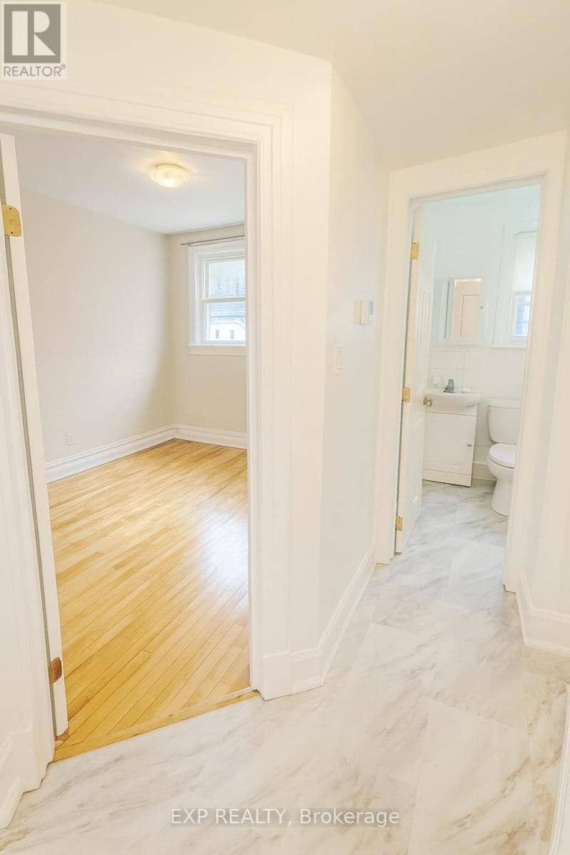 446 Cambridge Street S — photo 2 of 40