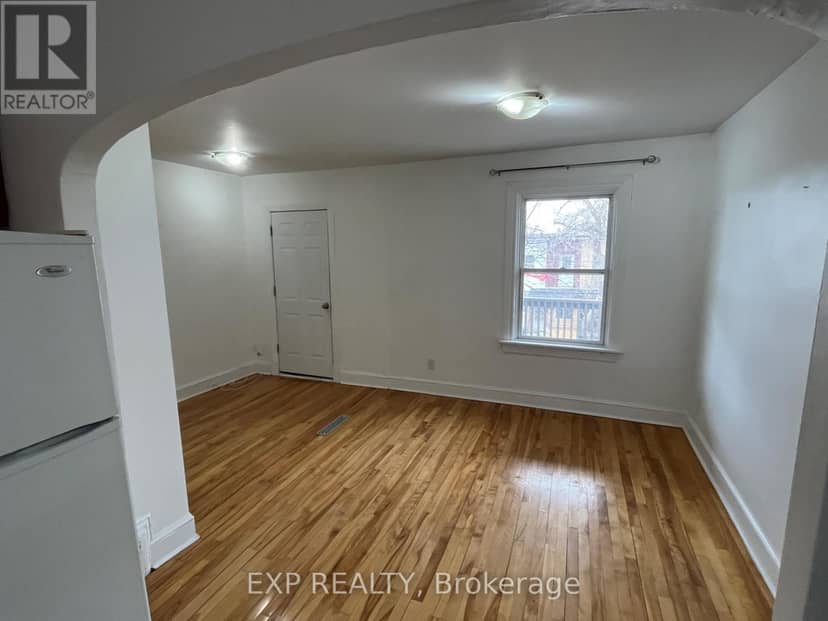 446 Cambridge Street S — photo 17 of 40