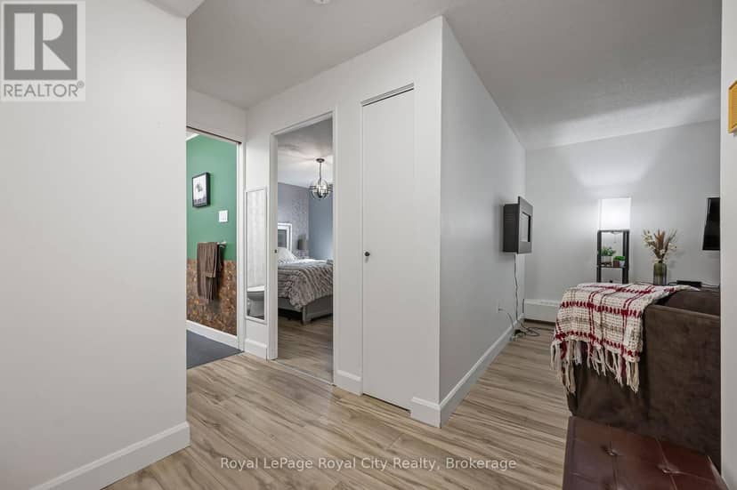 104 - 234 Willow Road — photo 14 of 17