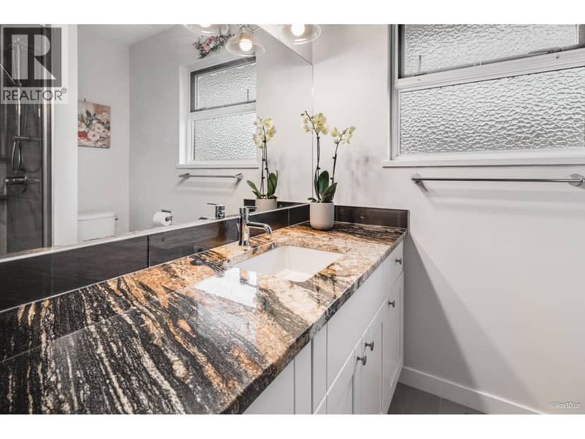 6555 ST. CHARLES PLACE, Burnaby, photo 5