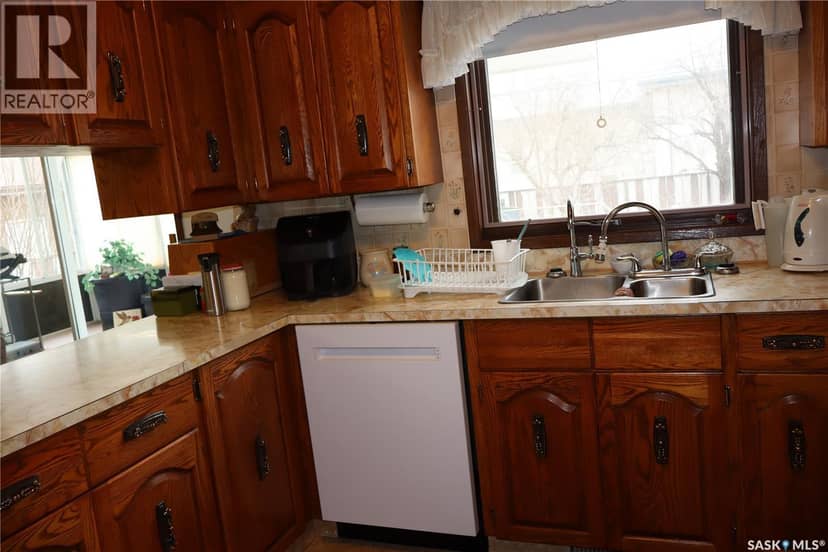 105 Magnan STREET, Gravelbourg, photo 5
