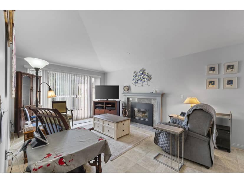 6 13970 72 AVENUE, Surrey, photo 3