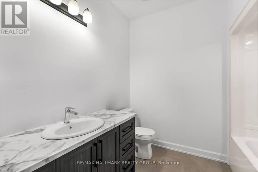 324 Zakari Street — photo 17 of 21