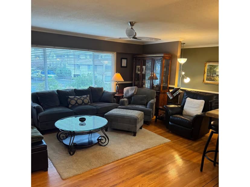 15980 THRIFT AVENUE, White Rock, photo 3
