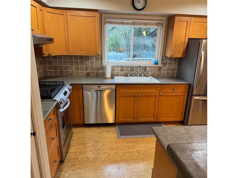 15980 THRIFT AVENUE, White Rock, photo 5