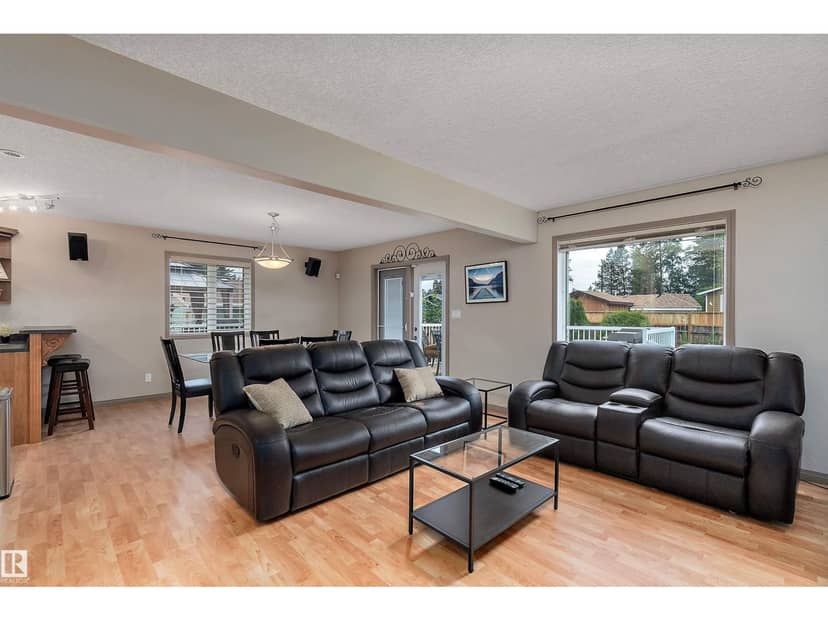 513 2nd AV, Rural Wetaskiwin County, photo 8