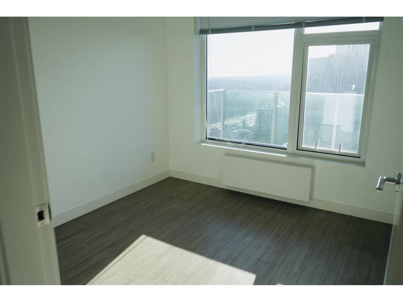 2710 13655 FRASER HIGHWAY, Surrey, photo 5