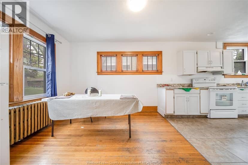 384 Detroit, Windsor, photo 8