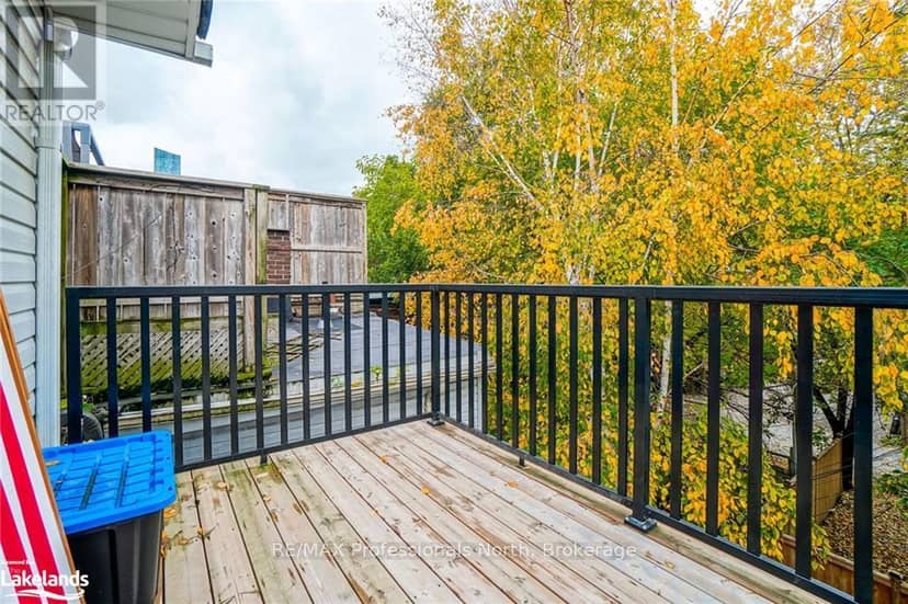214 Gerrard Street E — photo 31 of 40