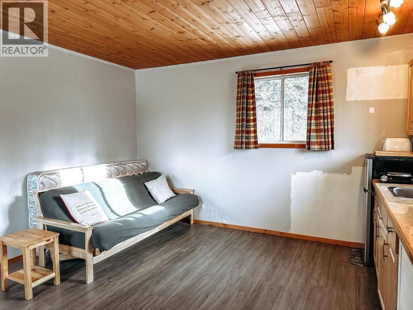 7594 BEAZELY ROAD, Deka Lake / Sulphurous / Hathaway Lakes, photo 5