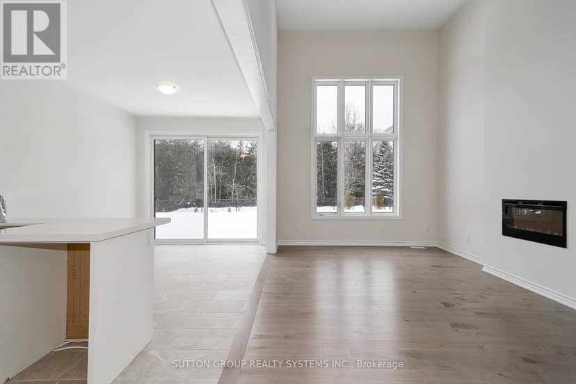 146 Roseanne Circle — photo 2 of 31