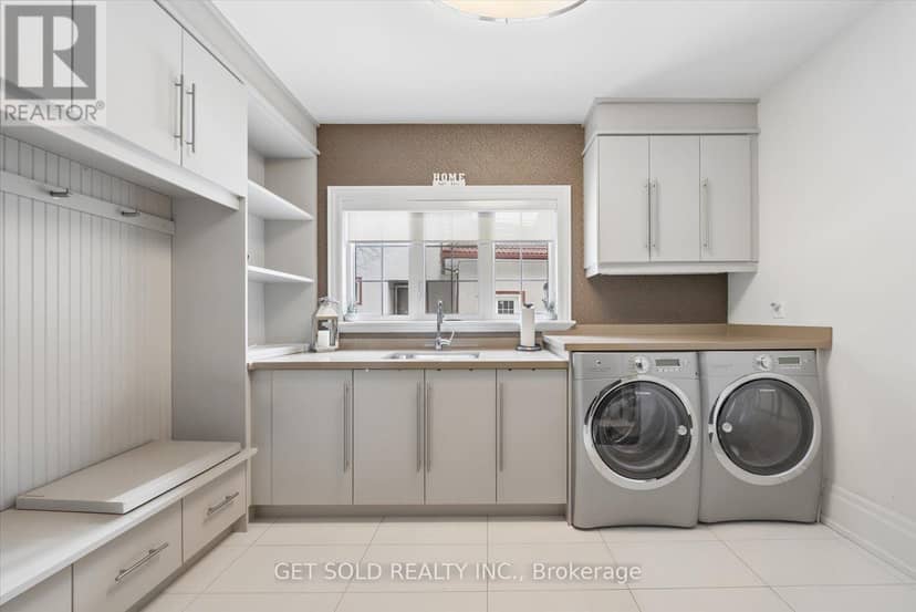 8 Thornhill Avenue — photo 17 of 40