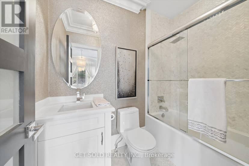 8 Thornhill Avenue — photo 25 of 40