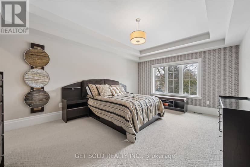 8 Thornhill Avenue — photo 27 of 40