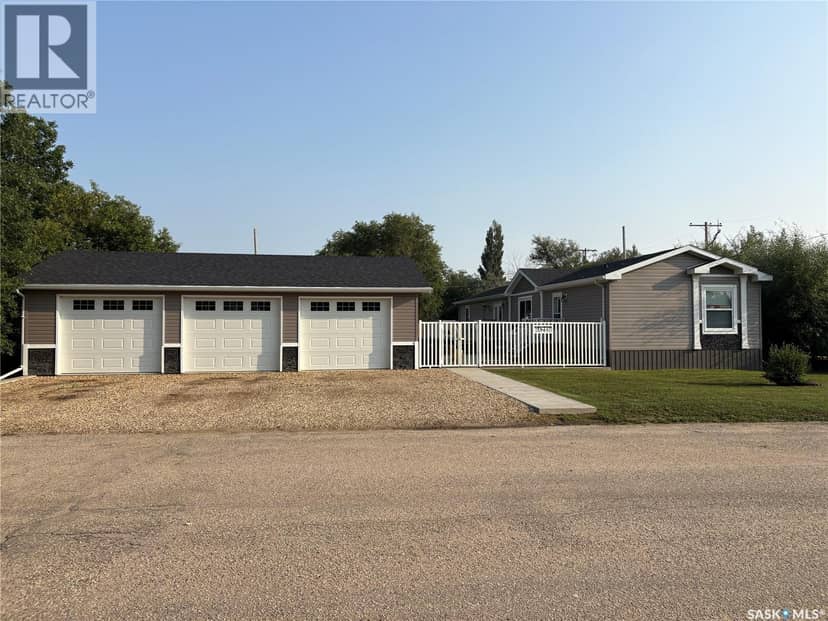 151 2nd AVENUE, Bengough