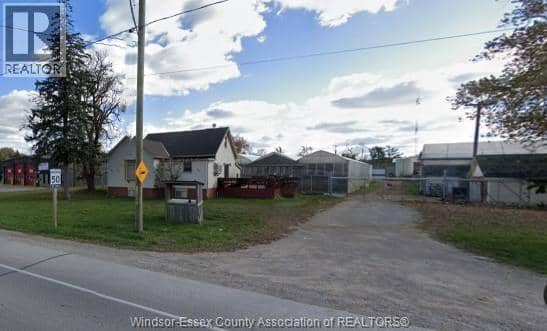 922 Talbot Road E — photo 1 of 11