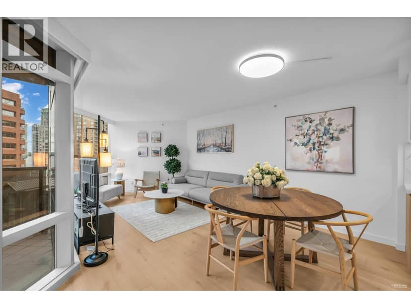 910 1050 BURRARD STREET, Vancouver, photo 8