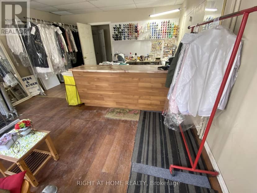1286 Ontario Street — photo 2 of 5