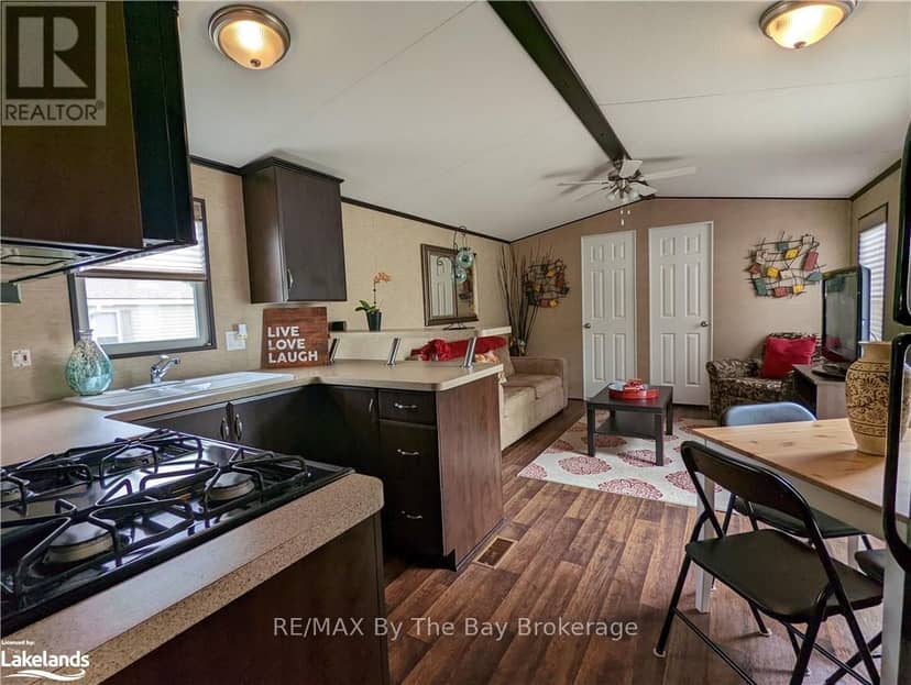 16 Kenora Trail — photo 11 of 18