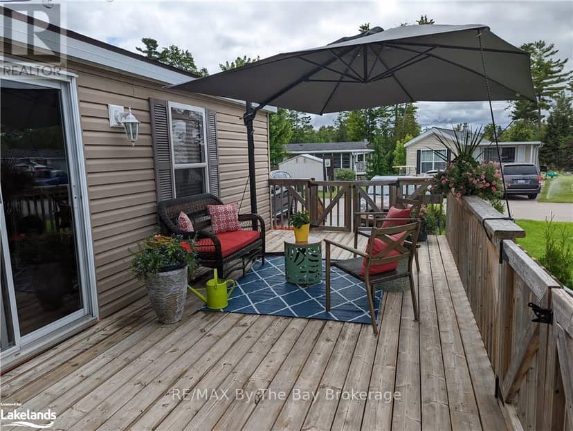 16 Kenora Trail — photo 3 of 18
