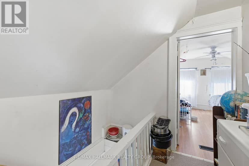 229 Gore Street E — photo 16 of 40
