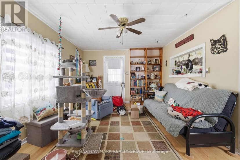 229 Gore Street E, Perth, photo 6