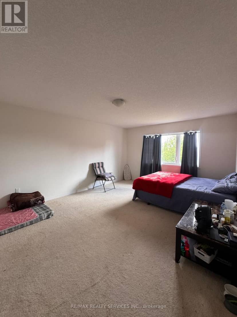 8294 Elderberry Drive, Niagara Falls, photo 5