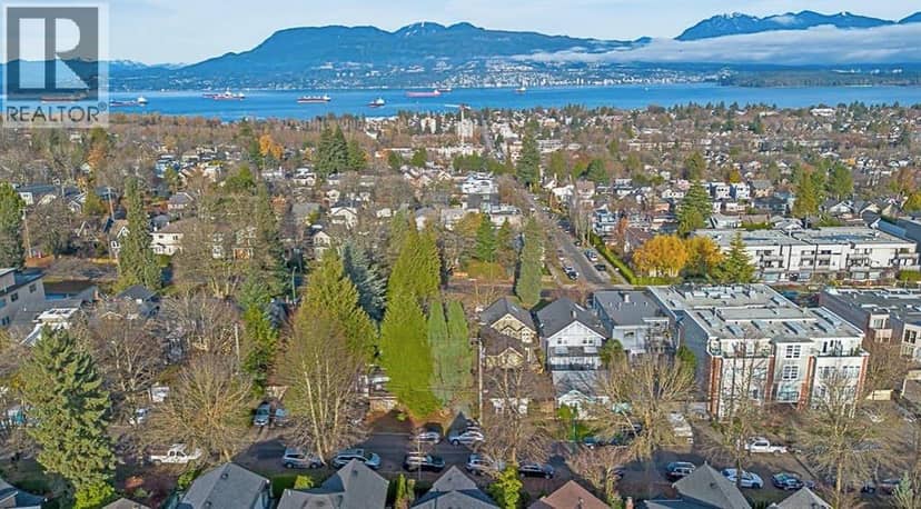 3694 W 16TH AVENUE, Vancouver