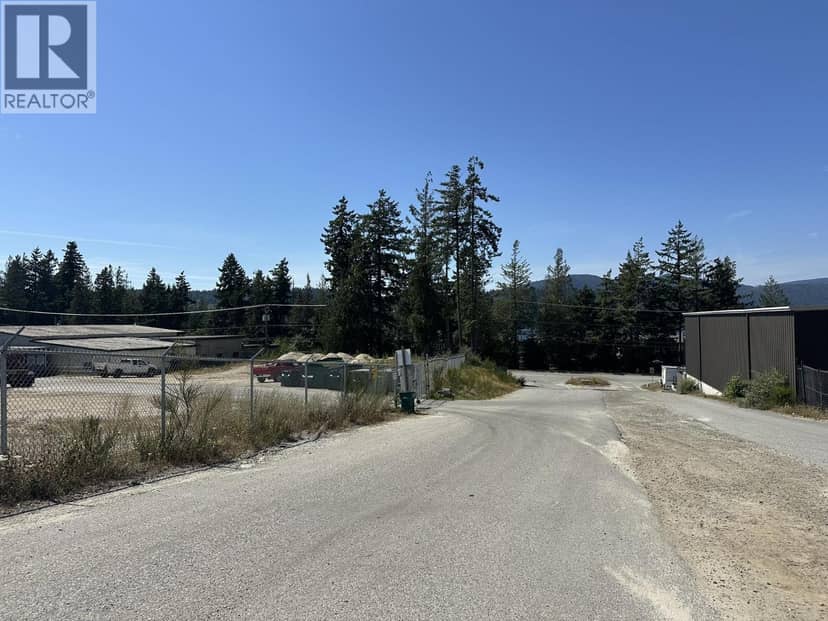 5926 SECHELT INLET ROAD, Sechelt, photo 4