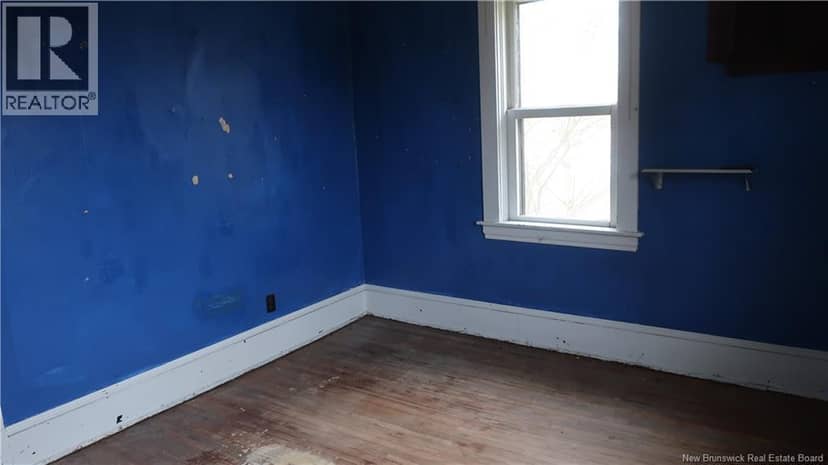 124 Queens Road — photo 17 of 18
