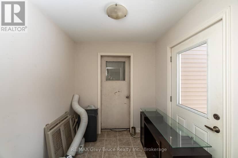 260 Spring Creek Road — photo 13 of 39